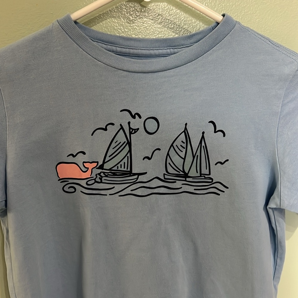 Vineyard Vines Sailboat T-Shirt EUC